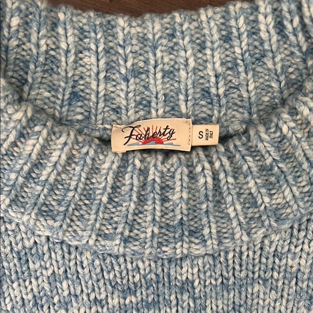 Faherty Blue Sweater - Picture 2 of 3